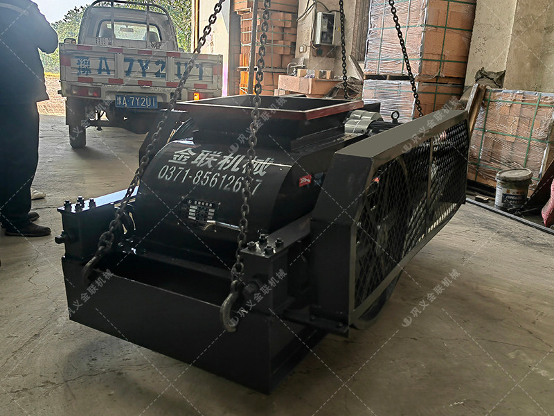 2pgc600*750雙齒輥破碎機發(fā)往湖南婁底破碎煤塊