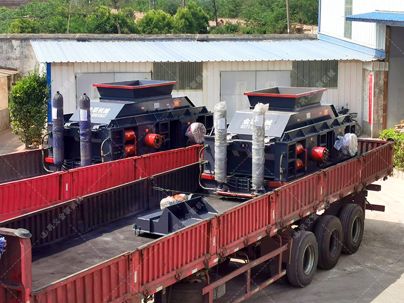 液壓對(duì)輥式破碎機(jī)制砂效果怎么樣？