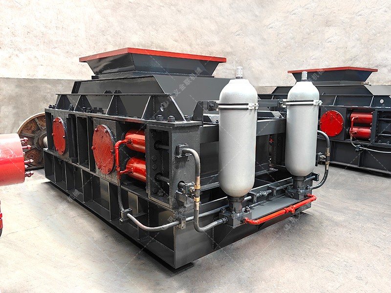 如何正確操作石英石對輥制砂機(jī)以提高生產(chǎn)效率？